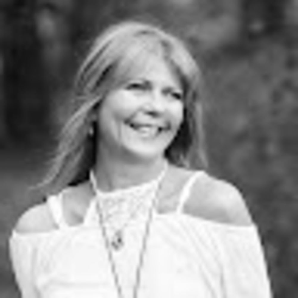 Meet your Posher, Julie-ann